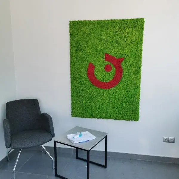 Logo z chrobotka reniferowego – realizacja firmowa